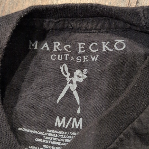 Marc Ecko Cut & Sew Black Blue Texture Print Graphic T Shirt Mens Medium Grunge - Picture 3 of 6